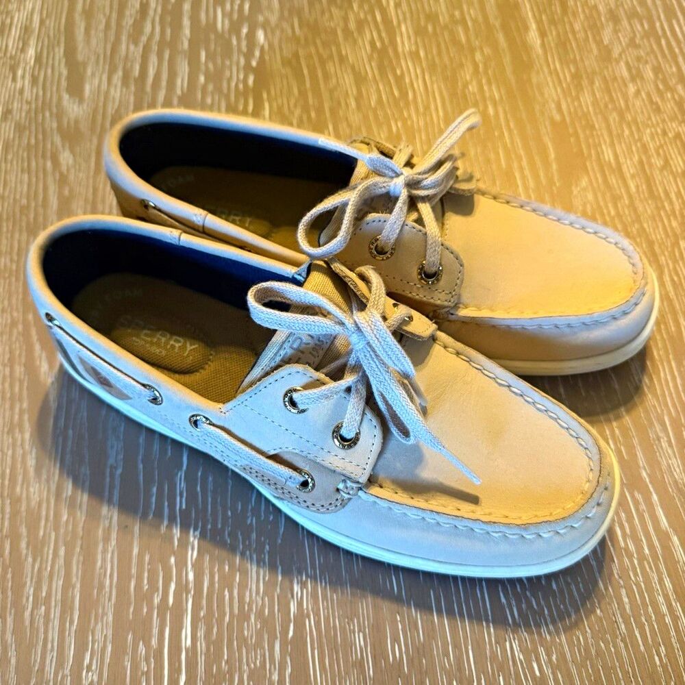 Sperry Women's Beige Canvas Boat Shoes Lace-Up US 6 EU 36 STS83597